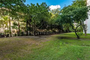 17021 N Bay Rd, Sunny Isles Beach, FL 33160 - Photo 2