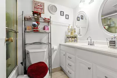 2998 NW 48th Ter #420, Lauderdale Lakes, FL 33313 - Photo 8