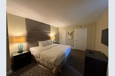 2670 E Sunrise Blvd #302, Fort Lauderdale, FL 33304 - Photo 4