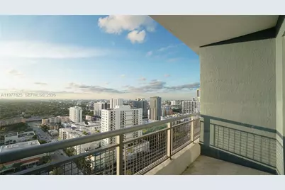 60 SW 13th St #2215, Miami, FL 33130 - Photo 1
