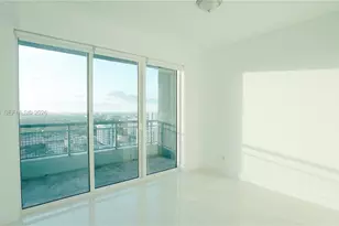 60 SW 13th St, Miami, FL 33130 - Photo 14