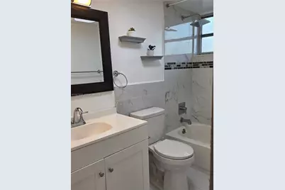 1351 NE 191st St #E420, Miami, FL 33179 - Photo 4