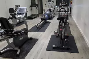 1351 NE 191st St, Miami, FL 33179 - Photo 12