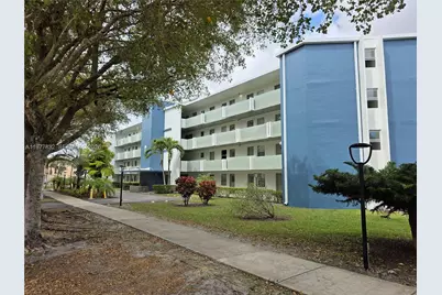 1351 NE 191st St #E420, Miami, FL 33179 - Photo 32