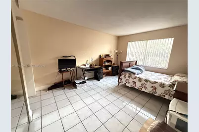 7000 Nova Dr #205E, Davie, FL 33317 - Photo 8