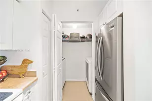 17100 N Bay Rd, Sunny Isles Beach, FL 33160 - Photo 12