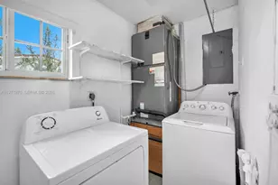 2030 NW 91st Terrace, Pembroke Pines, FL 33024 - Photo 36