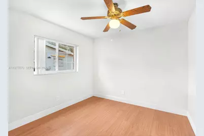 2030 NW 91st Ter, Pembroke Pines, FL 33024 - Photo 32