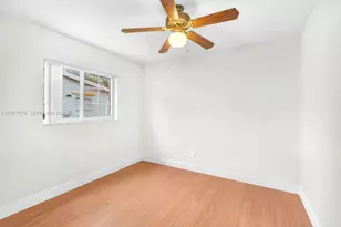 2030 NW 91st Terrace, Pembroke Pines, FL 33024 - Photo 32