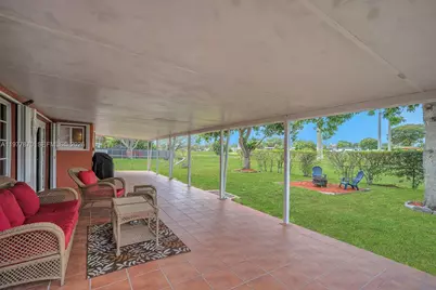 2030 NW 91st Ter, Pembroke Pines, FL 33024 - Photo 38