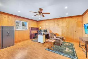 2030 NW 91st Terrace, Pembroke Pines, FL 33024 - Photo 26