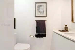 545 SW 11th St, Miami, FL 33129 - Photo 24