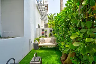 545 SW 11th St, Miami, FL 33129 - Photo 4