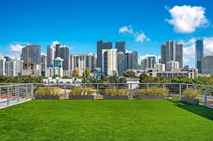 545 SW 11th St, Miami, FL 33129 - Photo 8