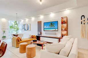 545 SW 11th St, Miami, FL 33129 - Photo 12