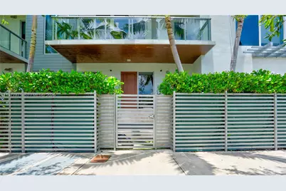 545 SW 11th St #105, Miami, FL 33129 - Photo 2
