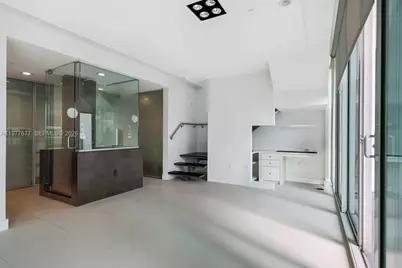 1040 Biscayne Blvd #4208, Miami, FL 33132 - Photo 6