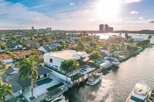 3367 NE 168th St, North Miami Beach, FL 33160 - Photo 90