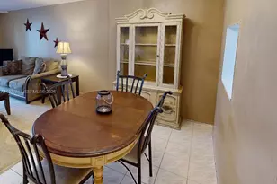 619 NE 14th Ave, Hallandale Beach, FL 33009 - Photo 10