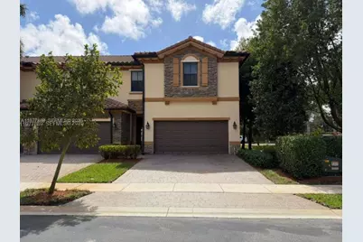 12350 S Village Cir, Davie, FL 33325 - Photo 1