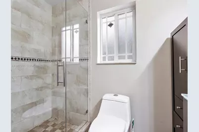 5620 SW 9th St, Plantation, FL 33317 - Photo 26