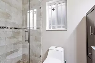 5620 SW 9th St, Plantation, FL 33317 - Photo 26