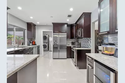 5620 SW 9th St, Plantation, FL 33317 - Photo 14