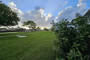 7570 SW 82nd St, Miami, FL 33143 - Photo 2