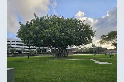 7570 SW 82nd St #F110, Miami, FL 33143 - Photo 4