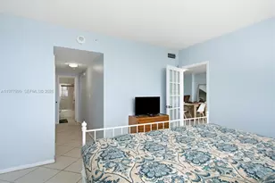 5601 Collins Ave, Miami Beach, FL 33140 - Photo 14
