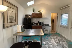 118 NW 24th St, Miami, FL 33127 - Photo 8