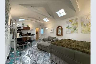 118 NW 24th St, Miami, FL 33127 - Photo 4
