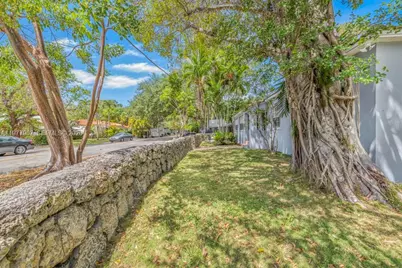 2301 Tequesta Ln, Coconut Grove, FL 33133 - Photo 26