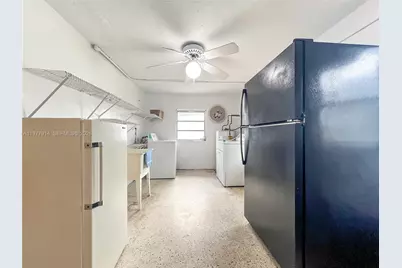 192 SW 62nd Ter, Plantation, FL 33317 - Photo 44