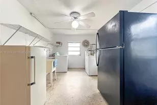 192 SW 62nd Terrace, Plantation, FL 33317 - Photo 44