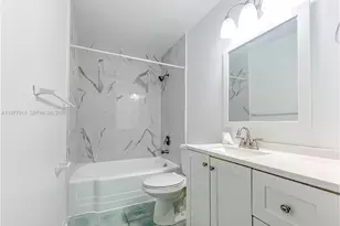 192 SW 62nd Terrace, Plantation, FL 33317 - Photo 32