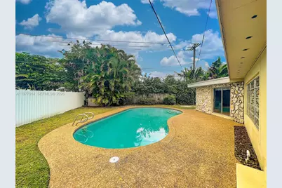 192 SW 62nd Ter, Plantation, FL 33317 - Photo 4