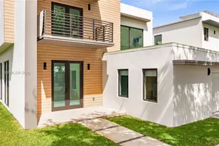 2225 SW 18th Ave, Miami, FL 33145 - Photo 2