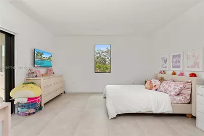 2225 SW 18th Ave, Miami, FL 33145 - Photo 40