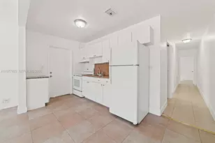 16170 NE 18th Pl, North Miami Beach, FL 33162 - Photo 6