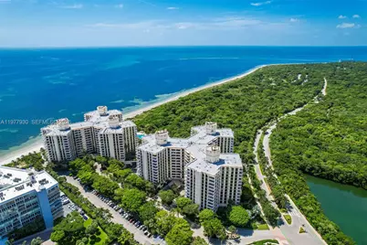 1121 Crandon Blvd #E1203, Key Biscayne, FL 33149 - Photo 26