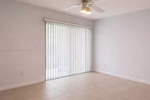 614 Woodgate Cir, Sunrise, FL 33326 - Photo 6