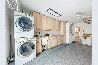 2770 NE 8th Ct, Pompano Beach, FL 33062 - Photo 62