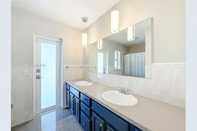 2770 NE 8th Ct, Pompano Beach, FL 33062 - Photo 24