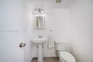 100 Golden Isles Dr, Hallandale Beach, FL 33009 - Photo 16