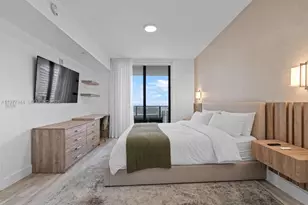 1010 Brickell Ave, Miami, FL 33131 - Photo 10