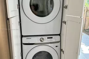 12125 NE 7th Ave, North Miami, FL 33161 - Photo 26