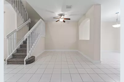 2537 SE 15th Ct, Homestead, FL 33035 - Photo 6