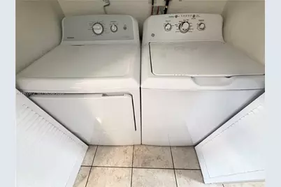 2201 W 52nd St #104, Hialeah, FL 33016 - Photo 6