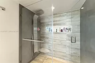 881 Ocean Dr, Key Biscayne, FL 33149 - Photo 16